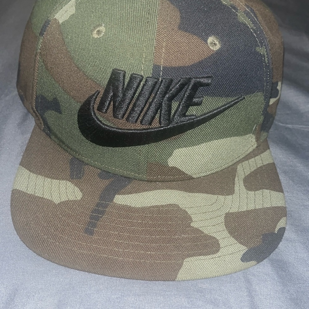 Camouflage Nike hat